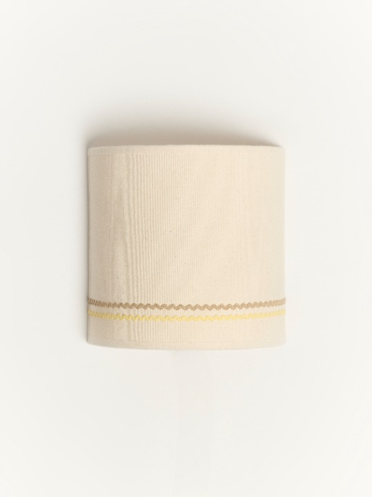 Beige / Jaune Beurre